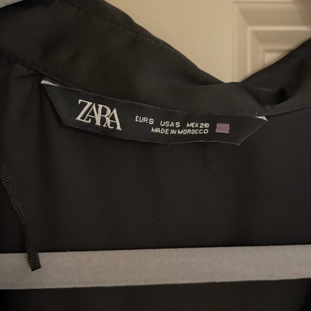 Zara Button-Down - image 5